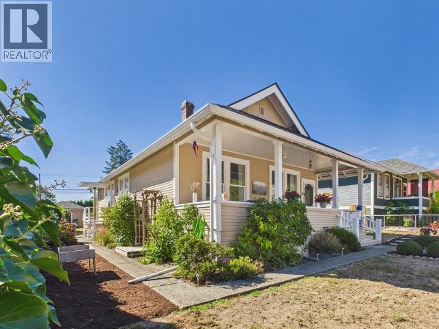 5767 Maple Avenue, Powell River, BC, V8A 4P1