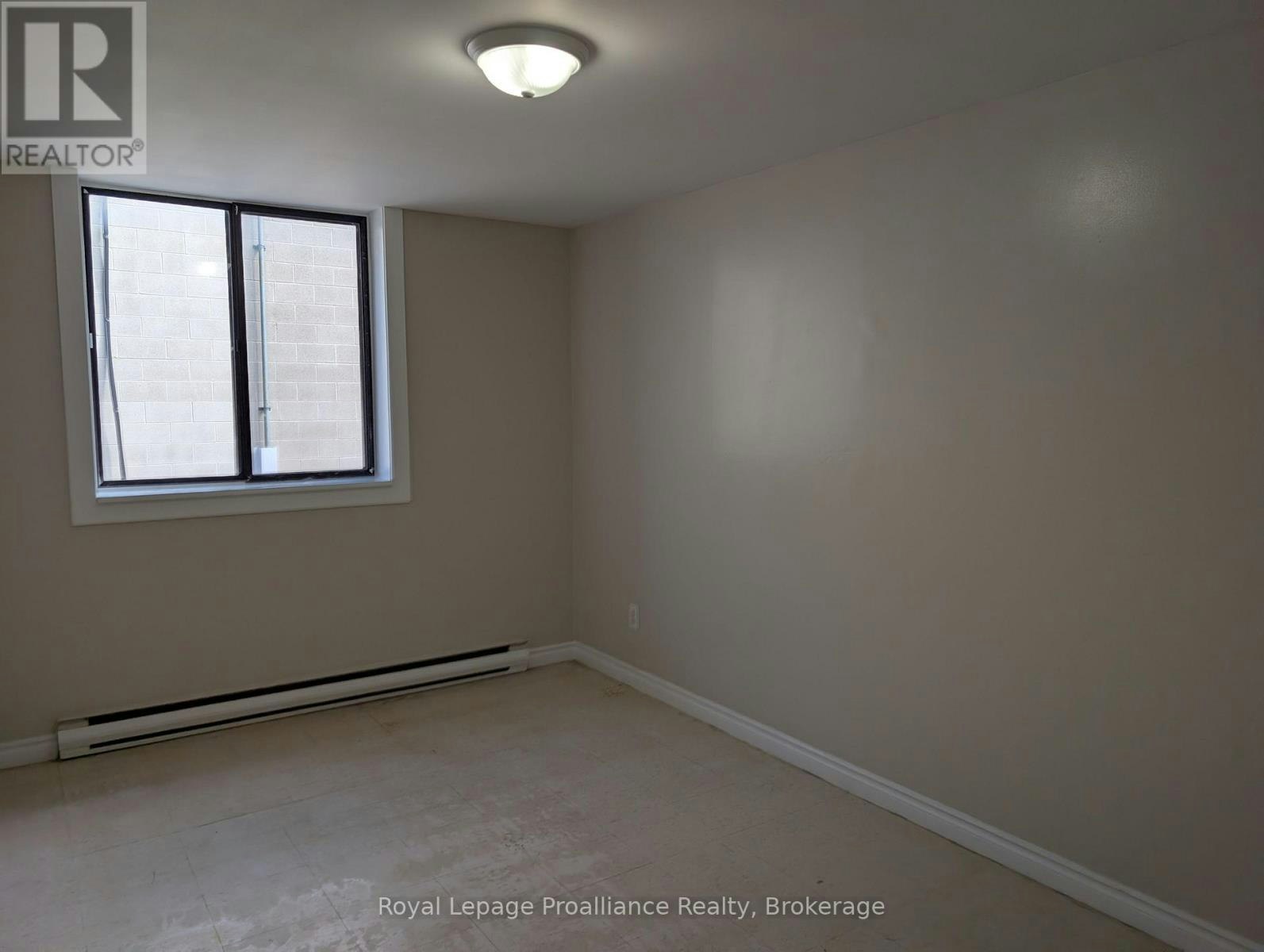 309-328 Aylmer Street, Peterborough, ON, K9H 3V6 - 7