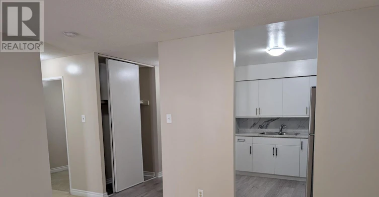 309-328 Aylmer Street, Peterborough, ON, K9H 3V6 - 8