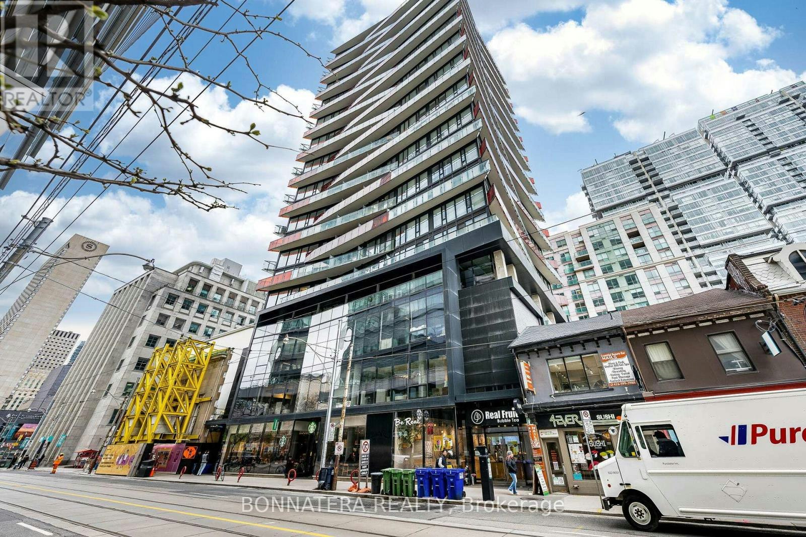 1110-215 Queen Street W, Toronto, ON, M5V 0P5