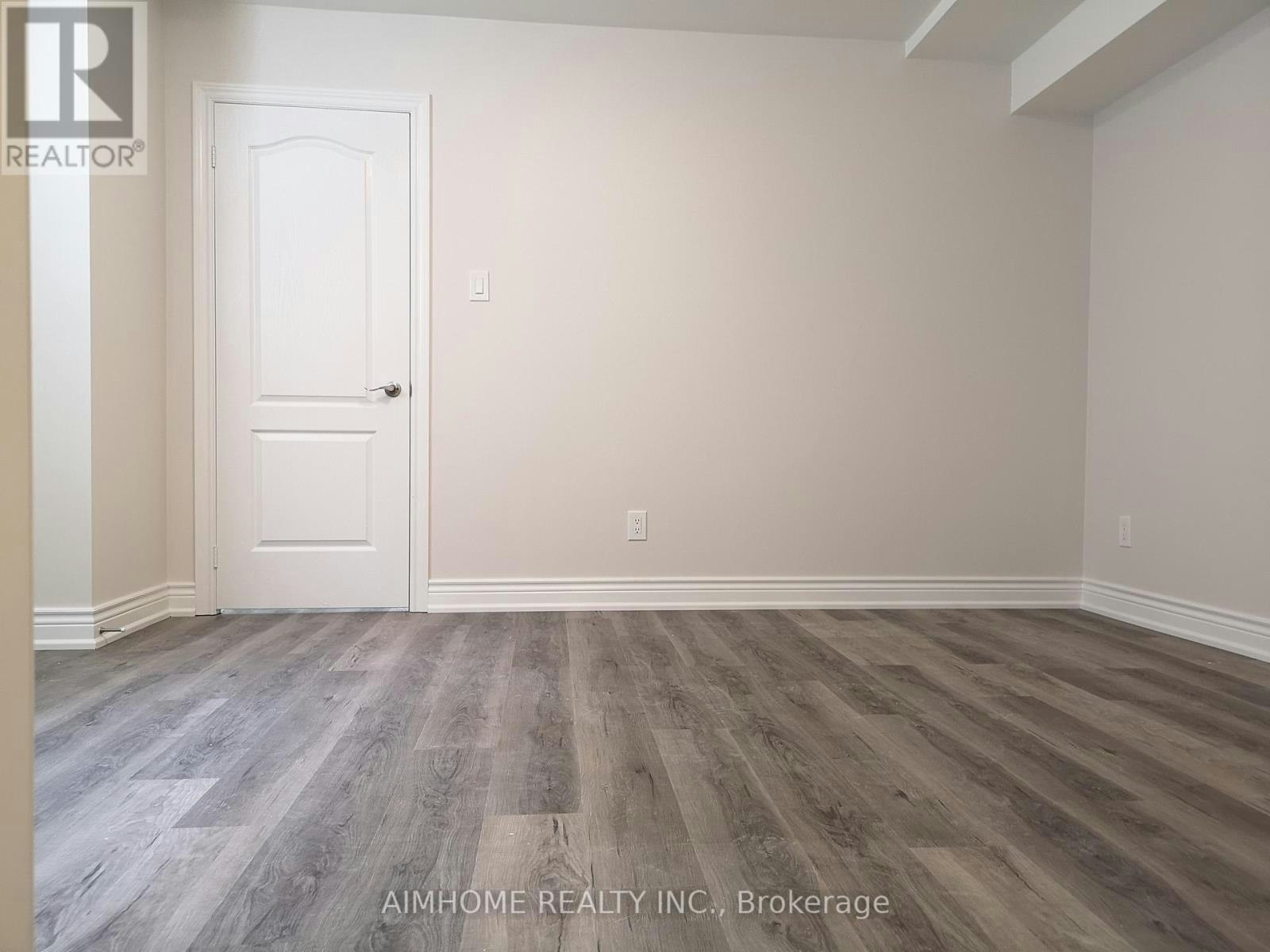 LEGBSMT-27 Maple Edge Lane, Whitby, ON, L1R 2N1 - 7