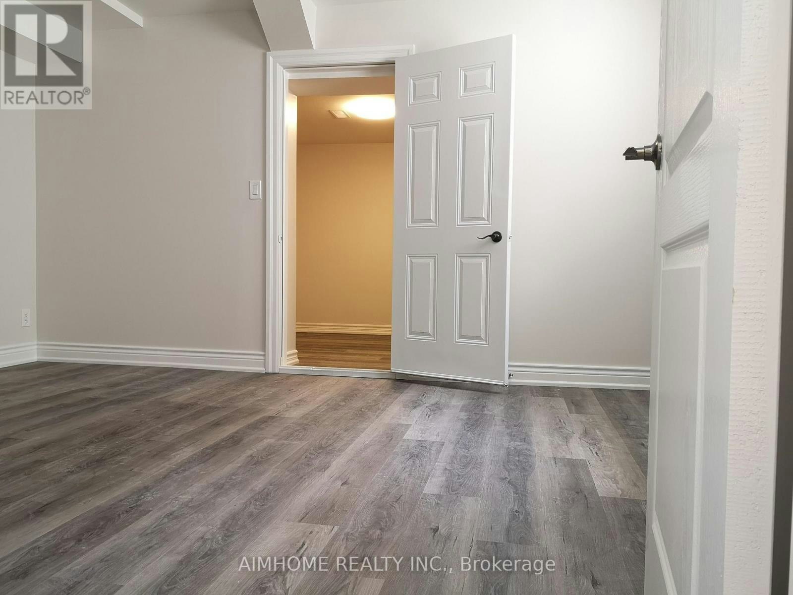 LEGBSMT-27 Maple Edge Lane, Whitby, ON, L1R 2N1 - 9