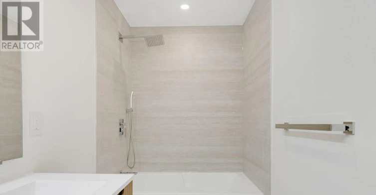 B-225 Gainsborough Road, Toronto, ON, M4L 3C7 - 21