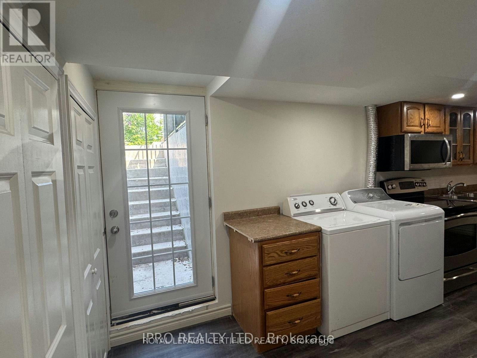 LOWER-1333 Sheldon Avenue, Oakville, ON, L6L 2P9 - 9
