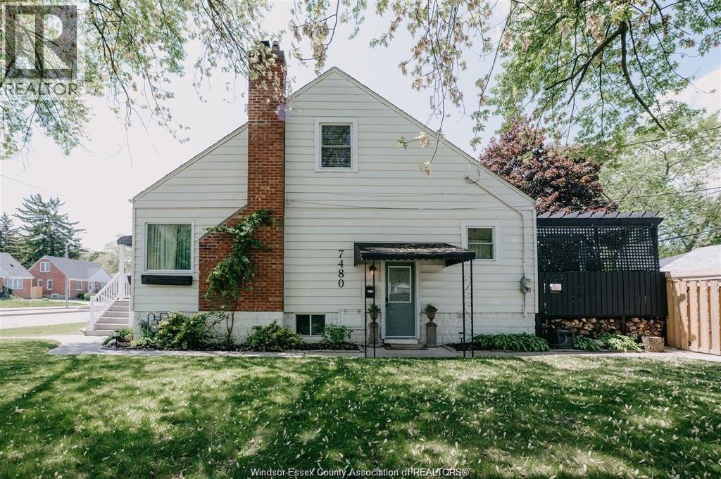 7480 Wyandotte Street, Windsor, ON, N8S 1S1 - 2
