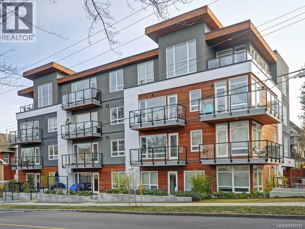 403-300 Michigan Street, Victoria, BC, V8V 1R5