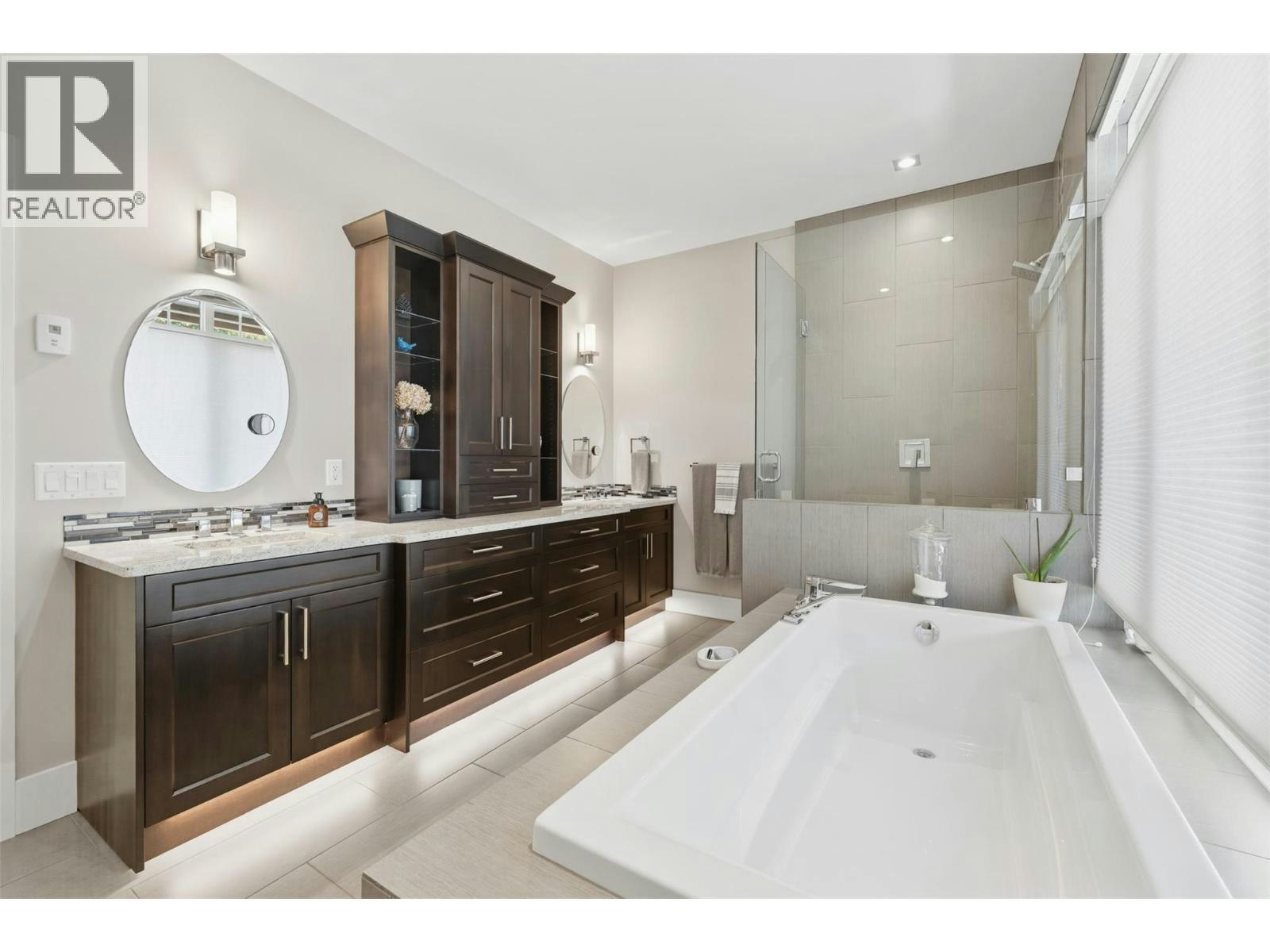 560 Sasquatch Trail, Osoyoos, BC, V0H 1V3 - 36