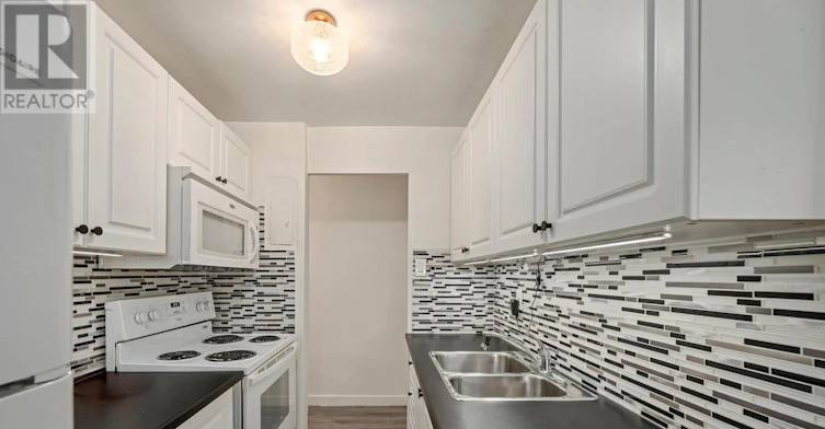 110-1830 Dumont Street, London, ON, N5W 2S1 - 4