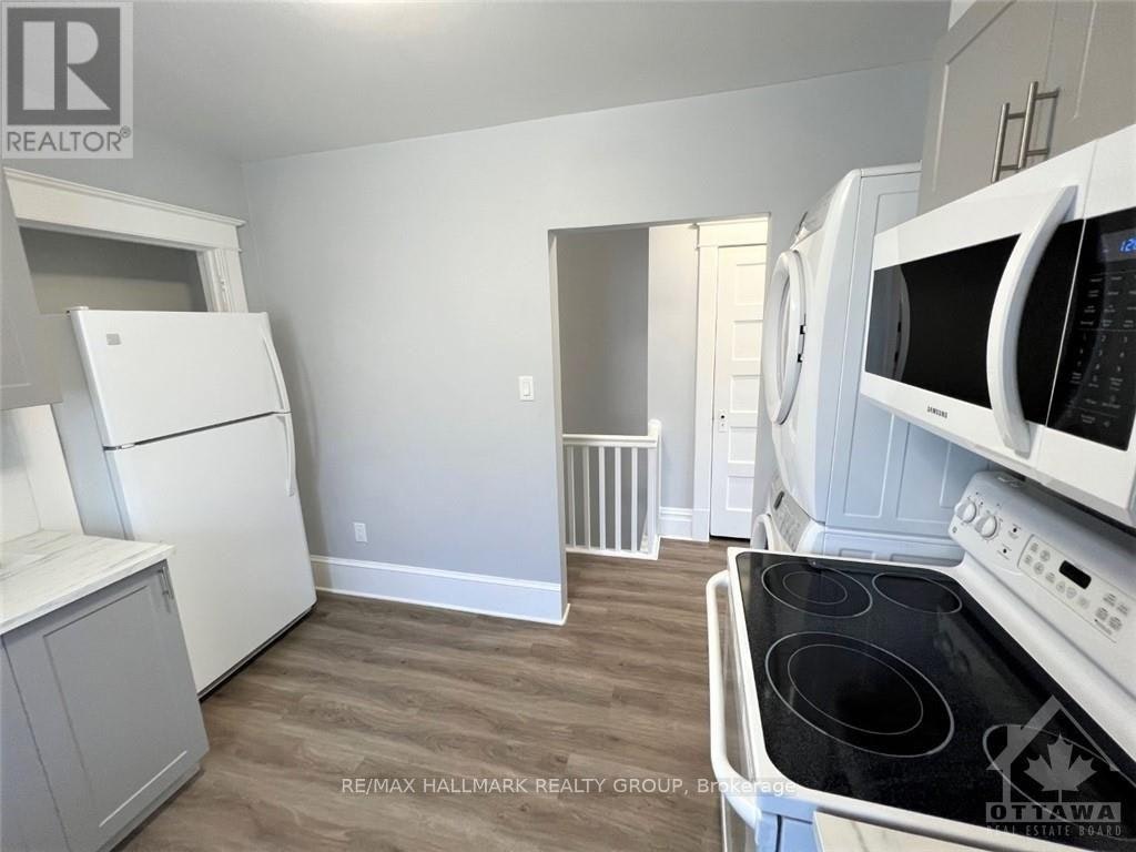 2-13 Marier Avenue, Ottawa, ON, K1L 5S6 - 12