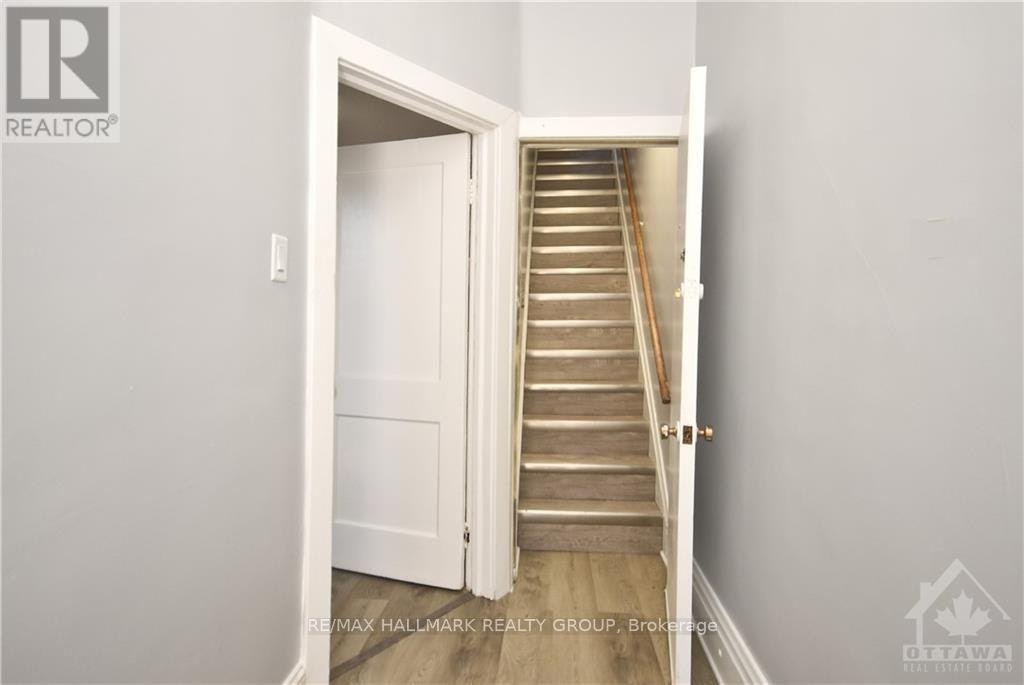 2-13 Marier Avenue, Ottawa, ON, K1L 5S6 - 4