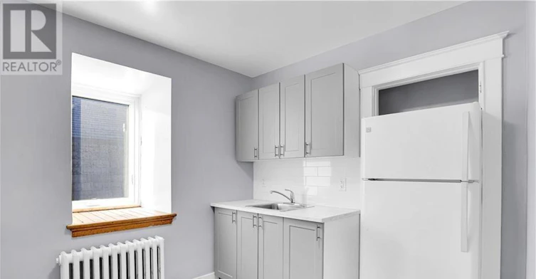 2-13 Marier Avenue, Ottawa, ON, K1L 5S6 - 13