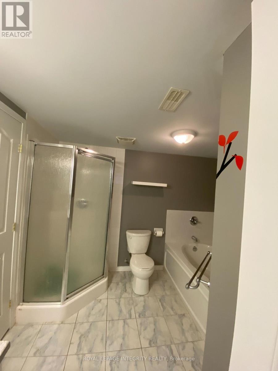 12-320 Tivoli Private, Ottawa, ON, K2E 0A6 - 12