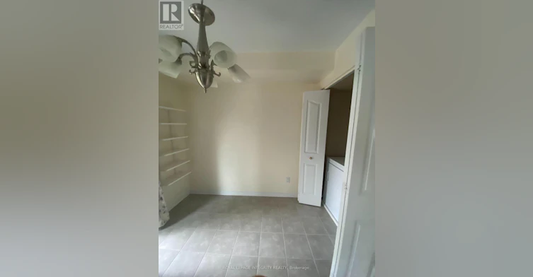 12-320 Tivoli Private, Ottawa, ON, K2E 0A6 - 5