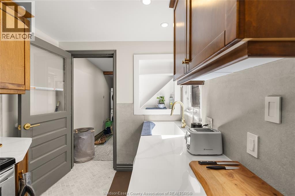 1208 Argyle Road, Windsor, ON, N8Y 3K4 - 12