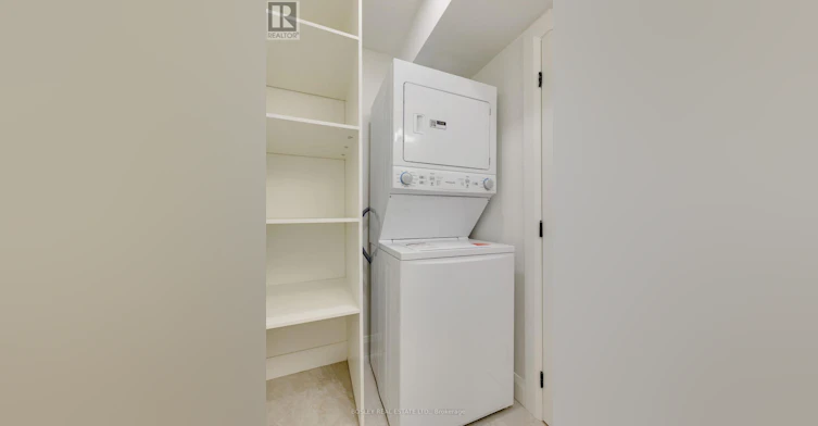 A-225 Gainsborough Road, Toronto, ON, M4L 3C7 - 27