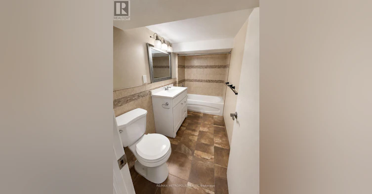 57 Midland Avenue, Toronto, ON, M1N 3Z8 - 8