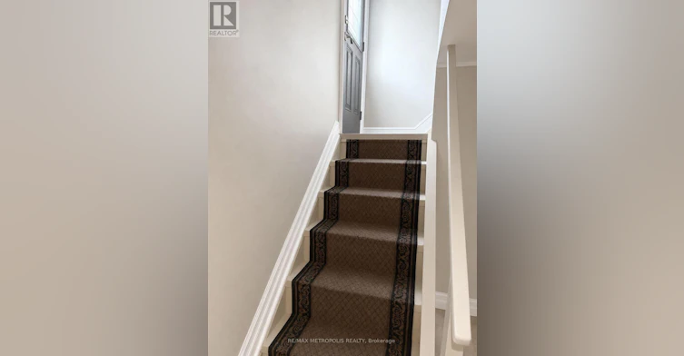 57 Midland Avenue, Toronto, ON, M1N 3Z8 - 3