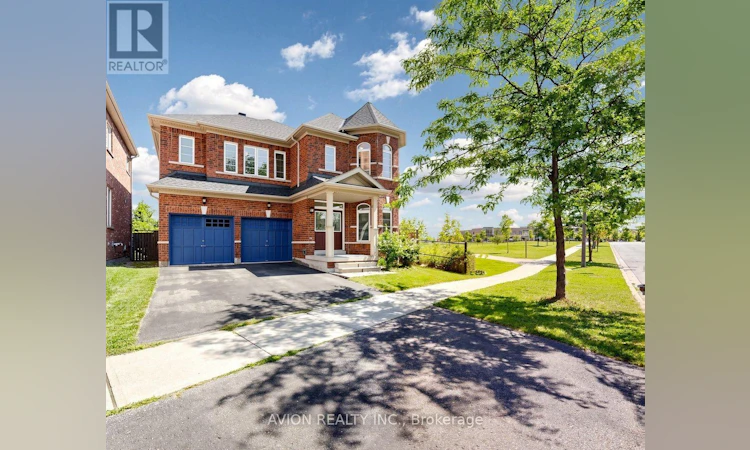 107 Alexander Lawrie Avenue