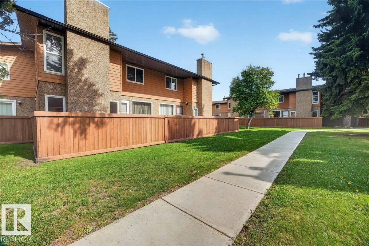 47-3812 20 Avenue NW, Edmonton, AB, T6L 4B2