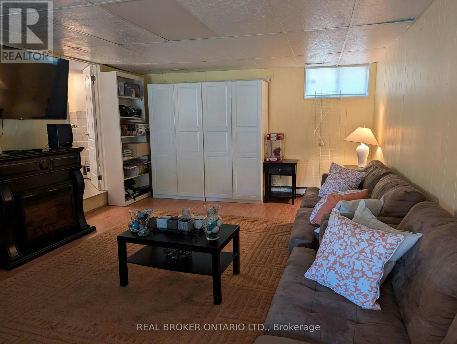 1103 Mosley Street, Wasaga Beach, ON, L9Z 2G1 - 10