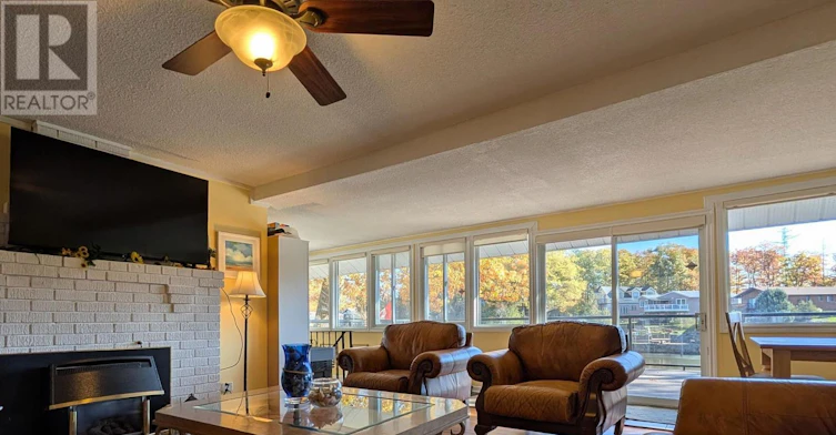 1103 Mosley Street, Wasaga Beach, ON, L9Z 2G1 - 4