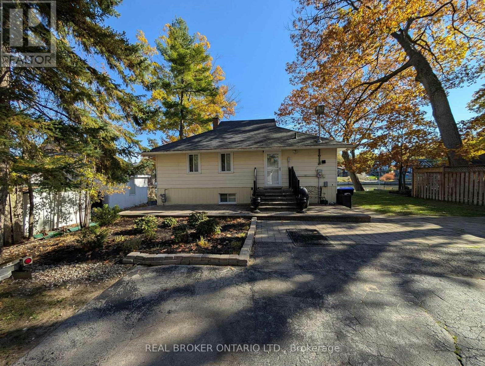 1103 Mosley Street, Wasaga Beach, ON, L9Z 2G1 - 12