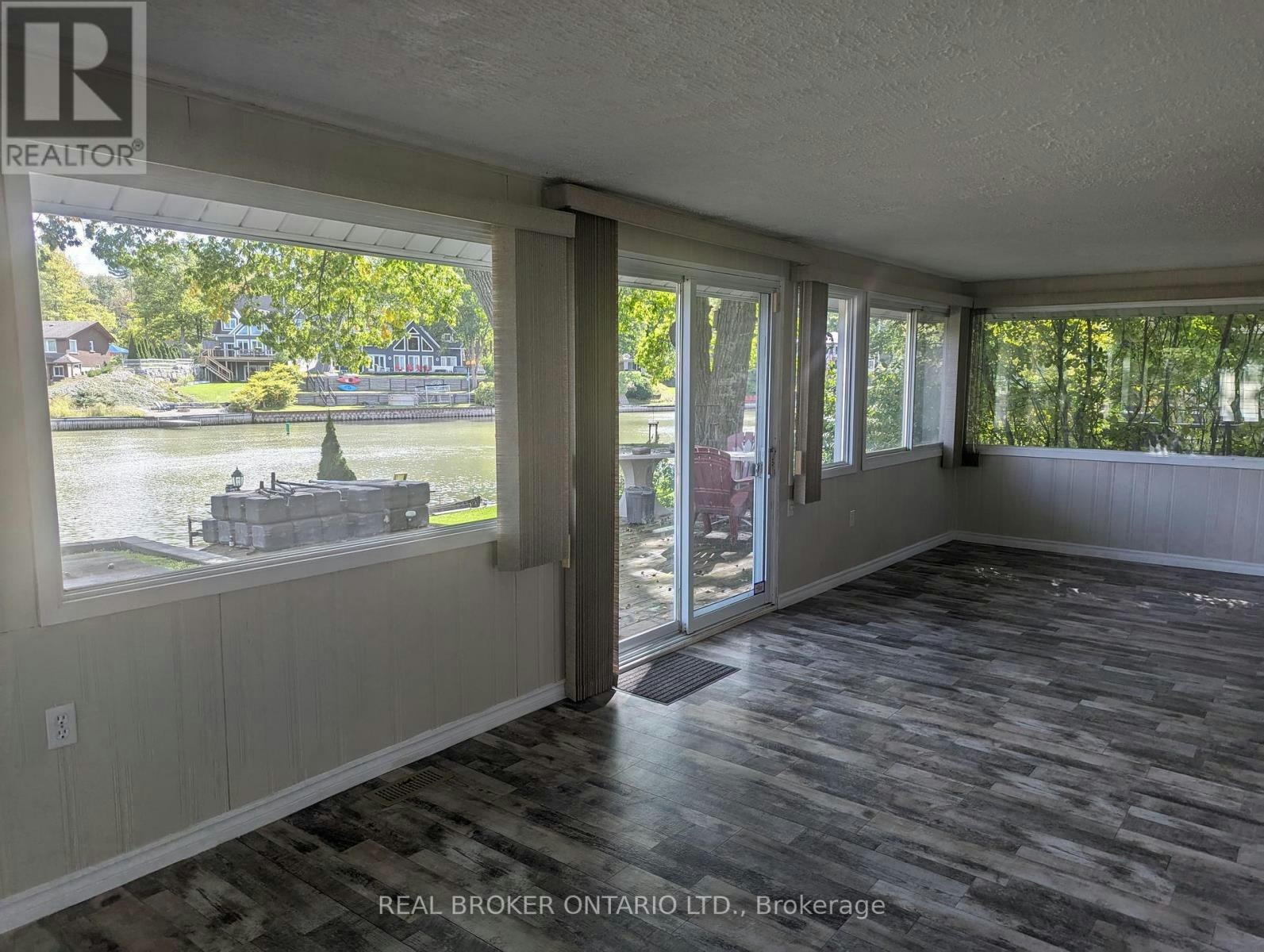 1107 Mosley Street, Wasaga Beach, ON, L9Z 2G1 - 5