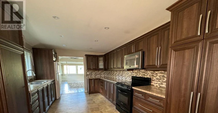 1107 Mosley Street, Wasaga Beach, ON, L9Z 2G1 - 3