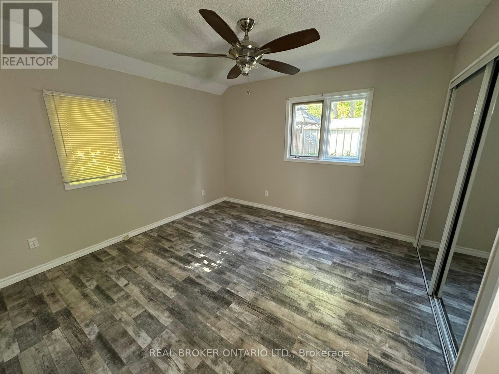 1107 Mosley Street, Wasaga Beach, ON, L9Z 2G1 - 8