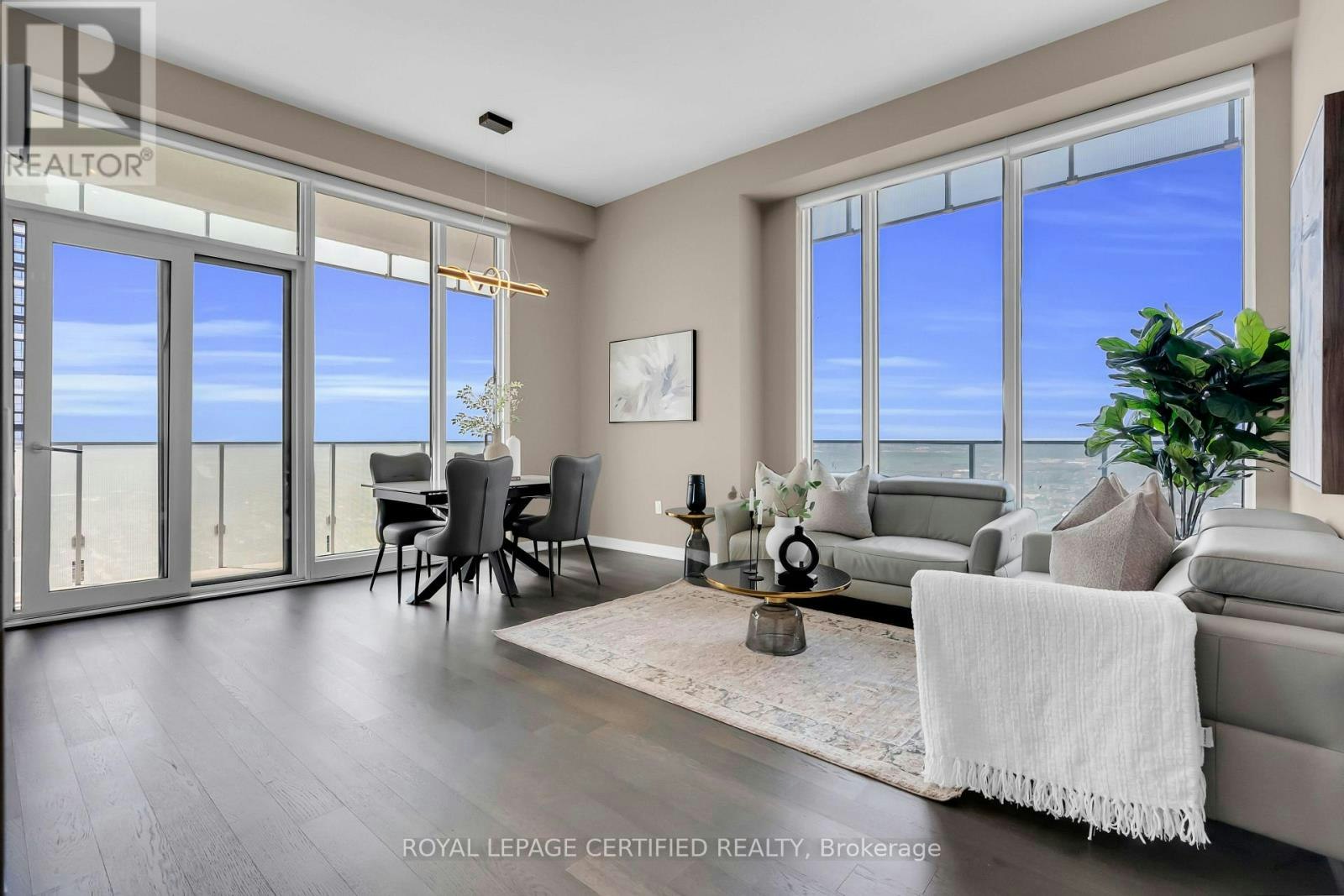 5907-3900 Confederation Parkway, Mississauga, ON, L5B 0M3