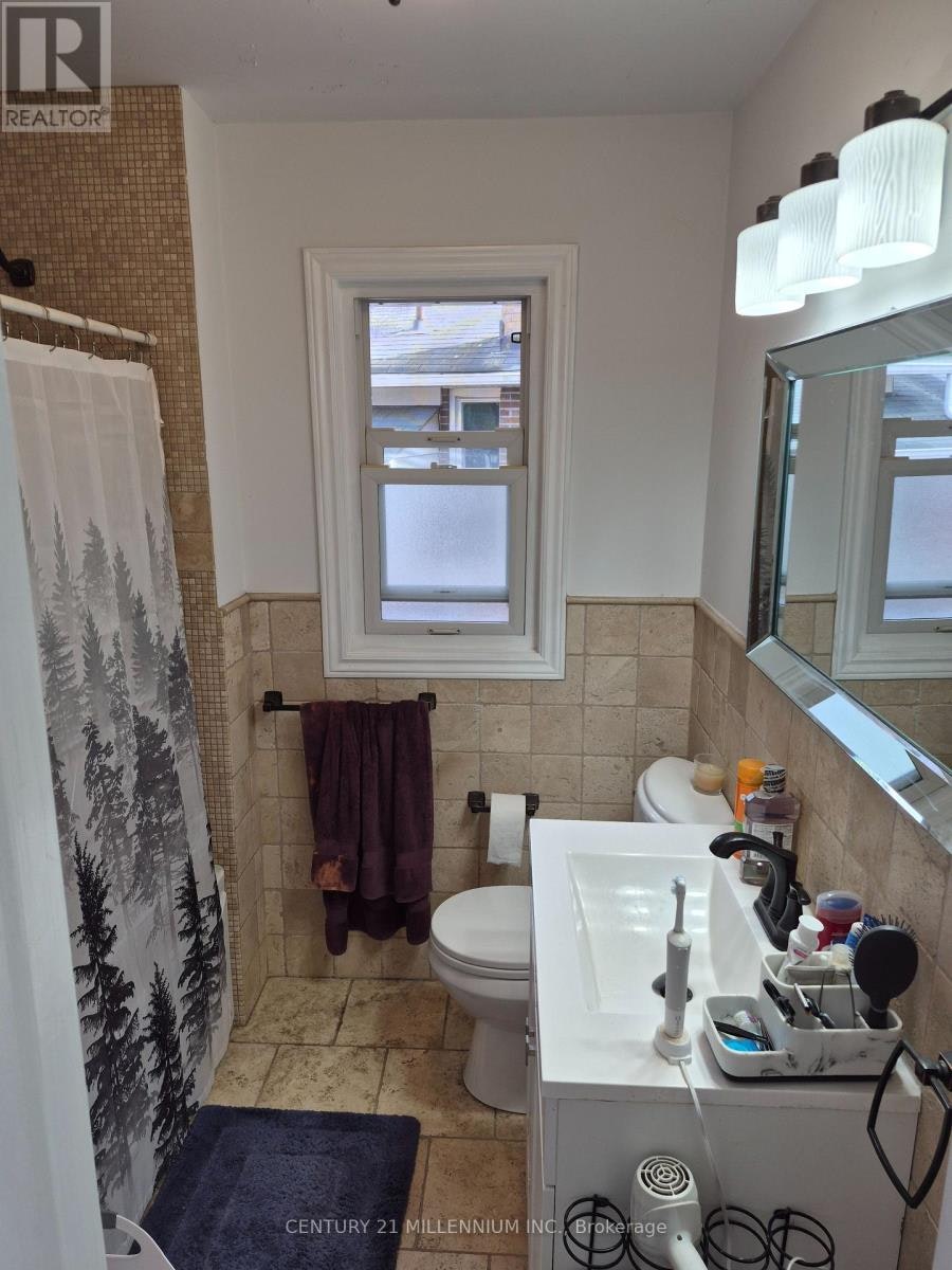 40 Meadowland Drive, Brampton, ON, L6W 2R4 - 23
