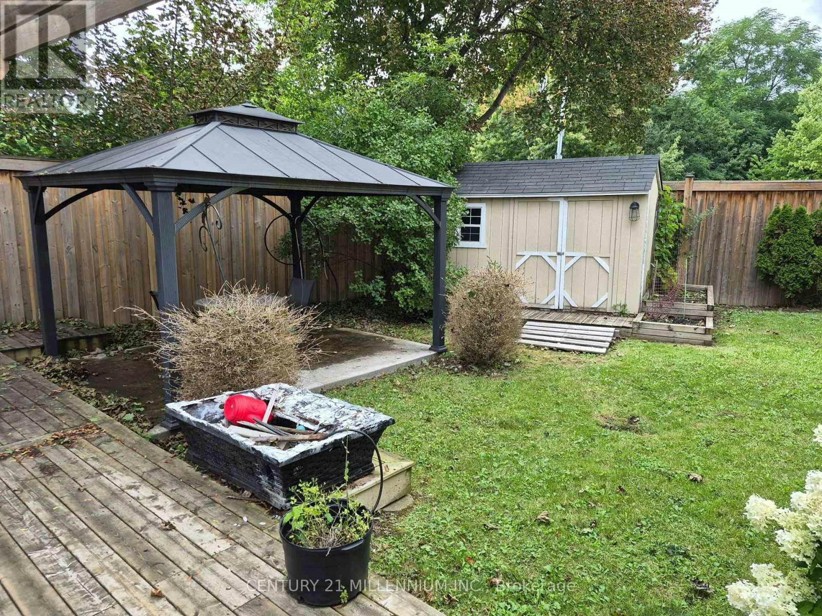 40 Meadowland Drive, Brampton, ON, L6W 2R4 - 43