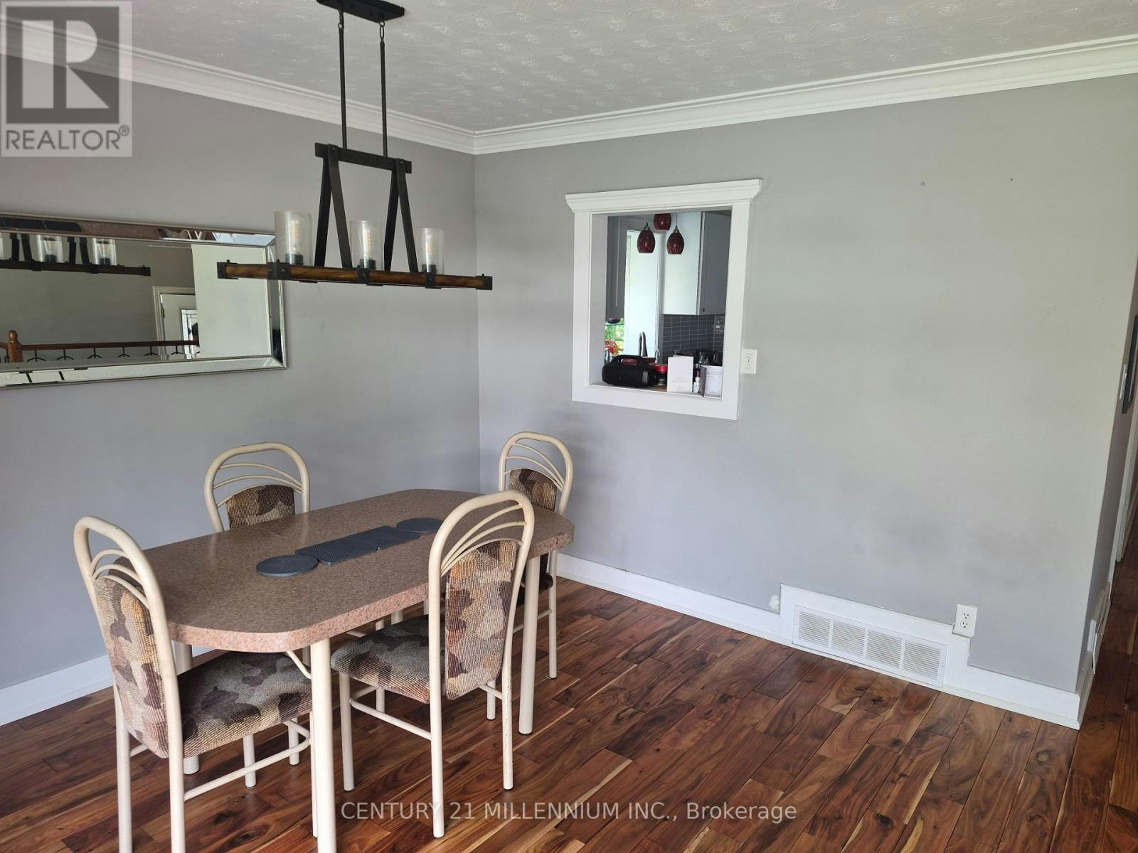 40 Meadowland Drive, Brampton, ON, L6W 2R4 - 9