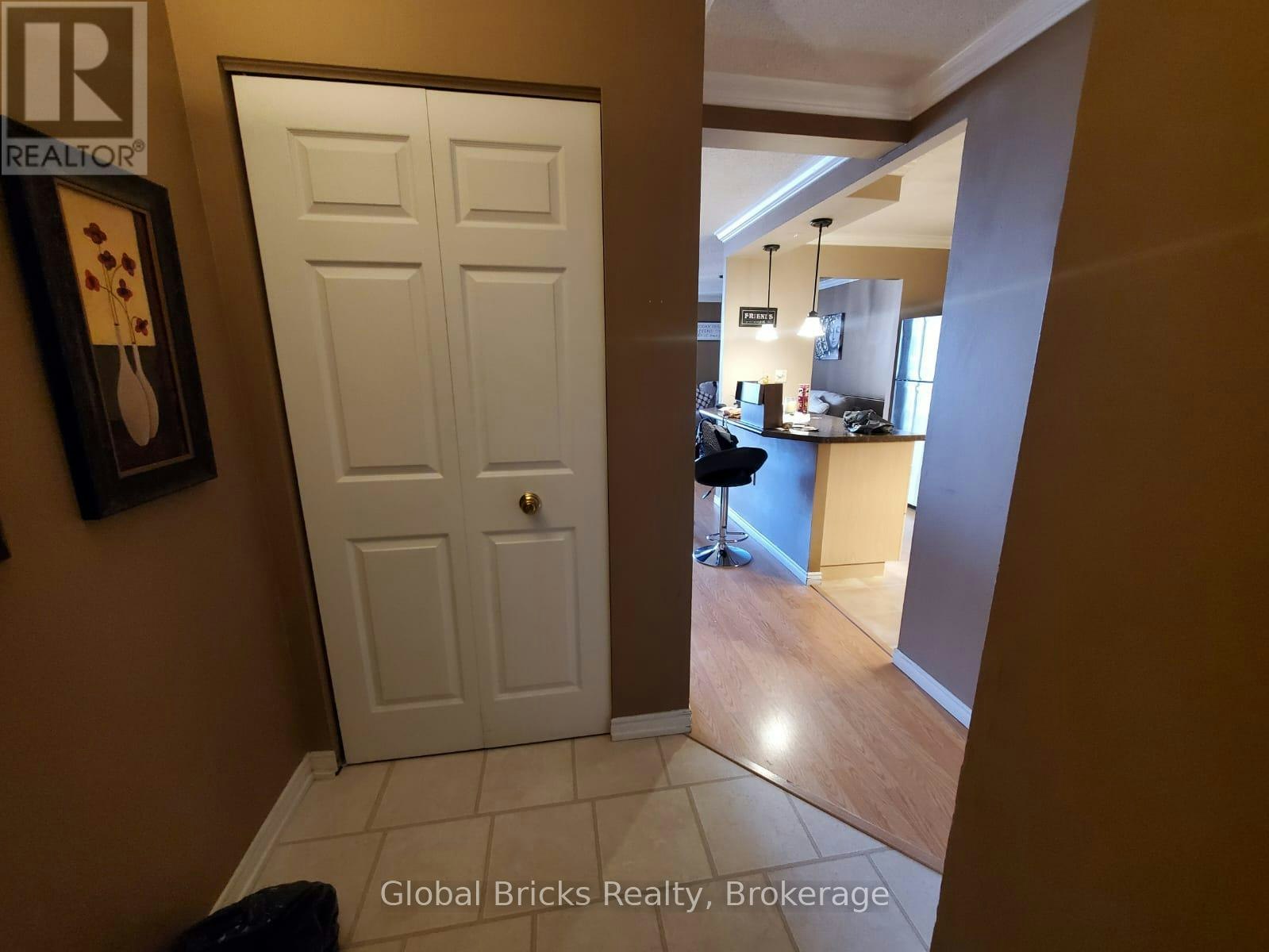 503-323 Colborne Street, London, ON, N6B 3N8 - 2