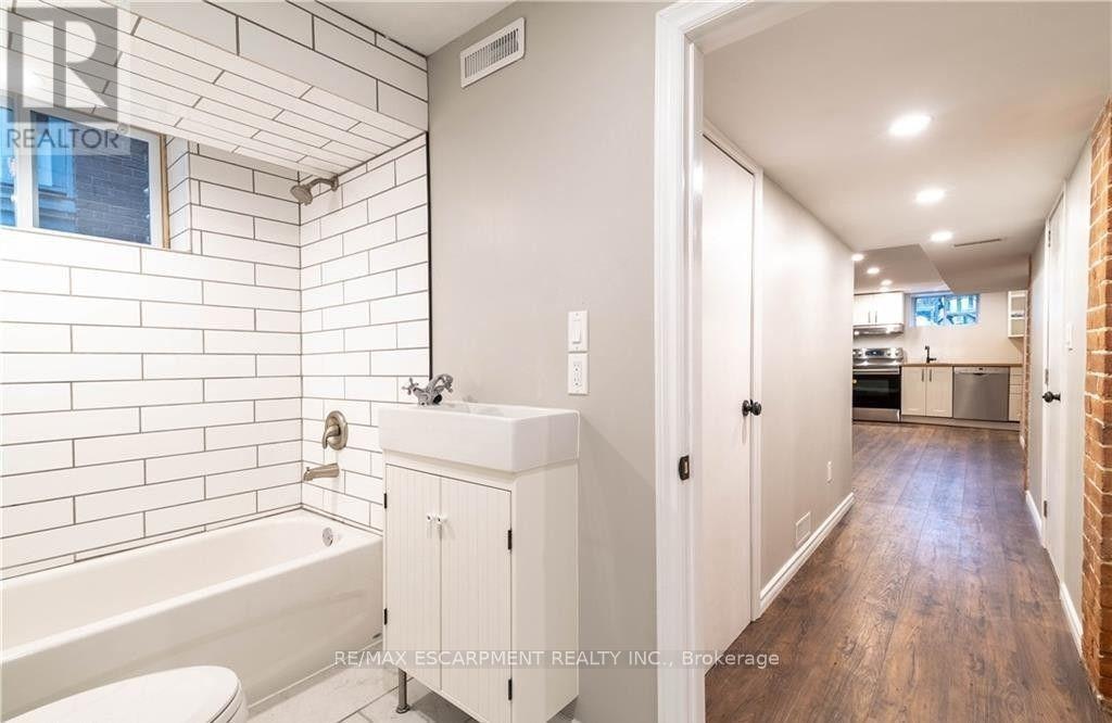 B-50 Burris Street, Hamilton, ON, L8M 2J4 - 13