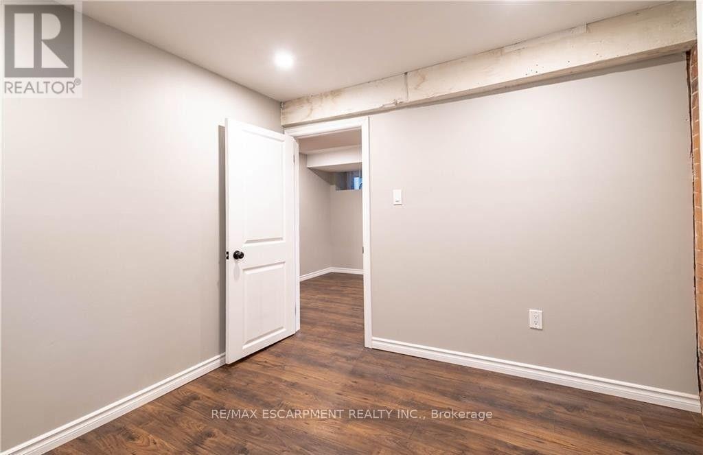 B-50 Burris Street, Hamilton, ON, L8M 2J4 - 11