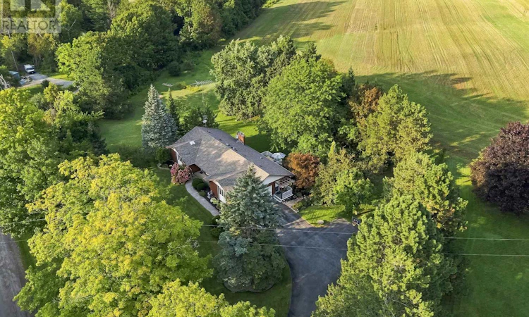 2407 Ashbridge Road
