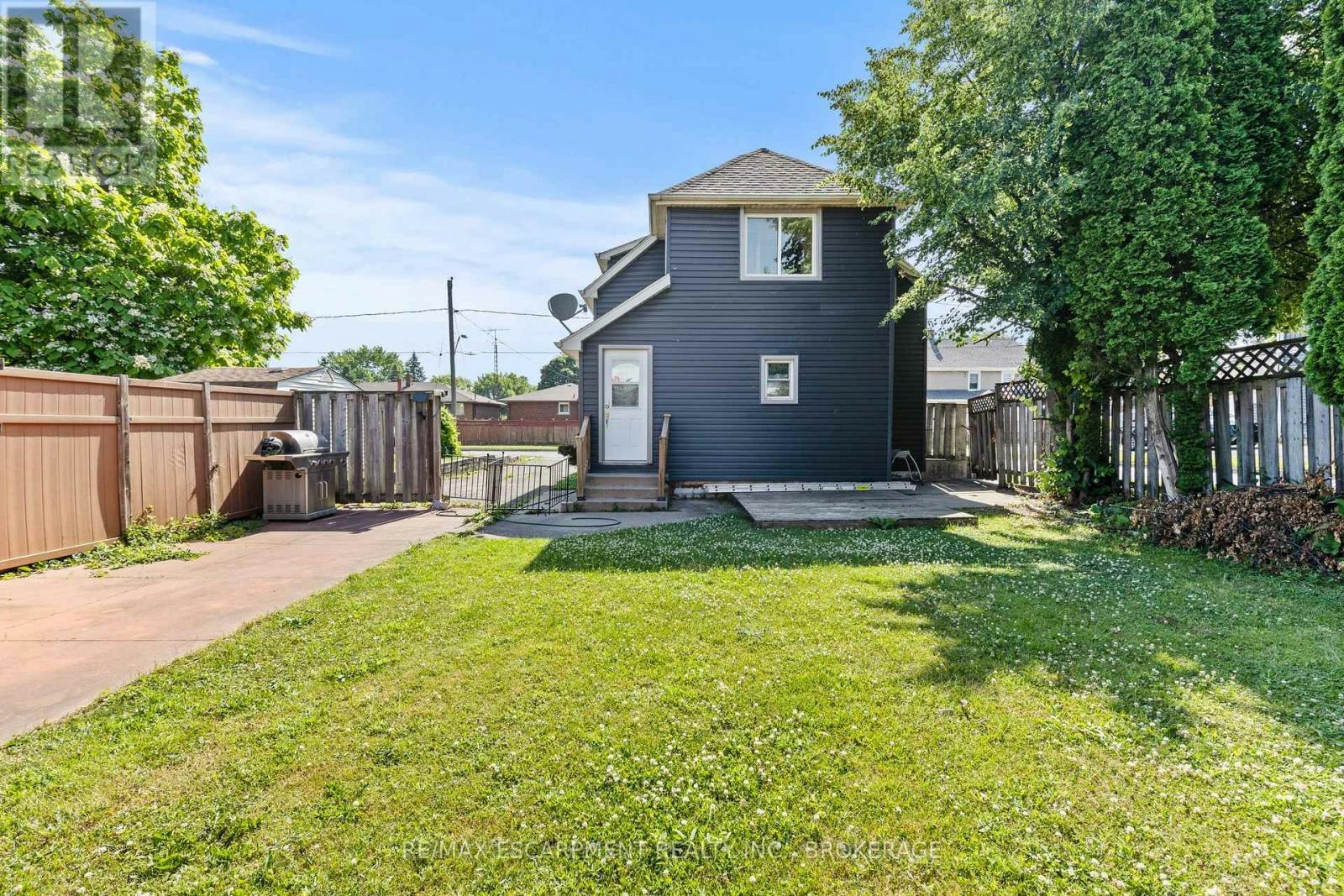 UPPER-1 West Street N, Thorold, ON, L2V 2R8 - 22