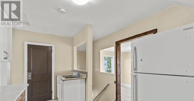 UPPER-1 West Street N, Thorold, ON, L2V 2R8 - 8