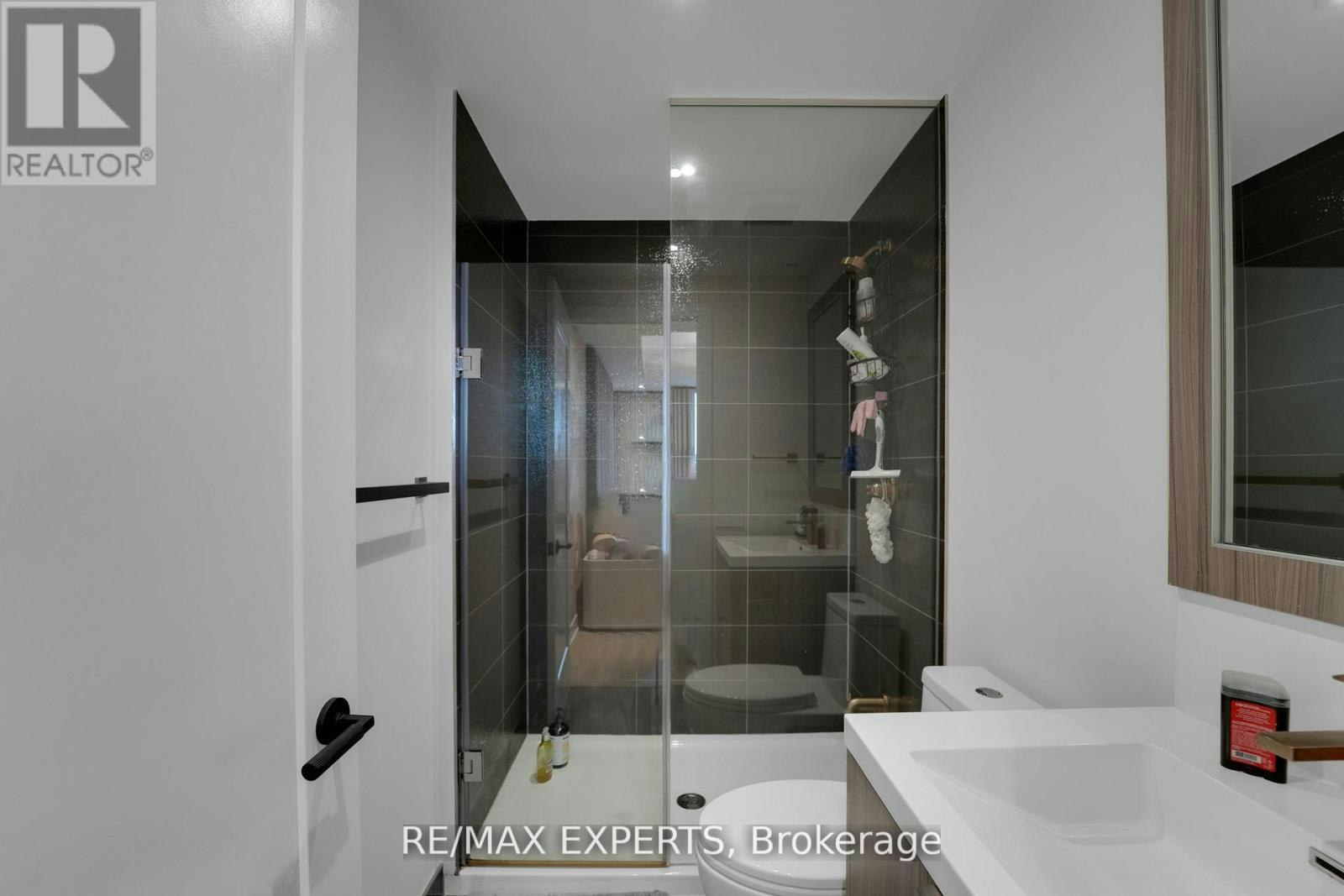 605-38 Cameron Street, Toronto, ON, M5T 0C3 - 34