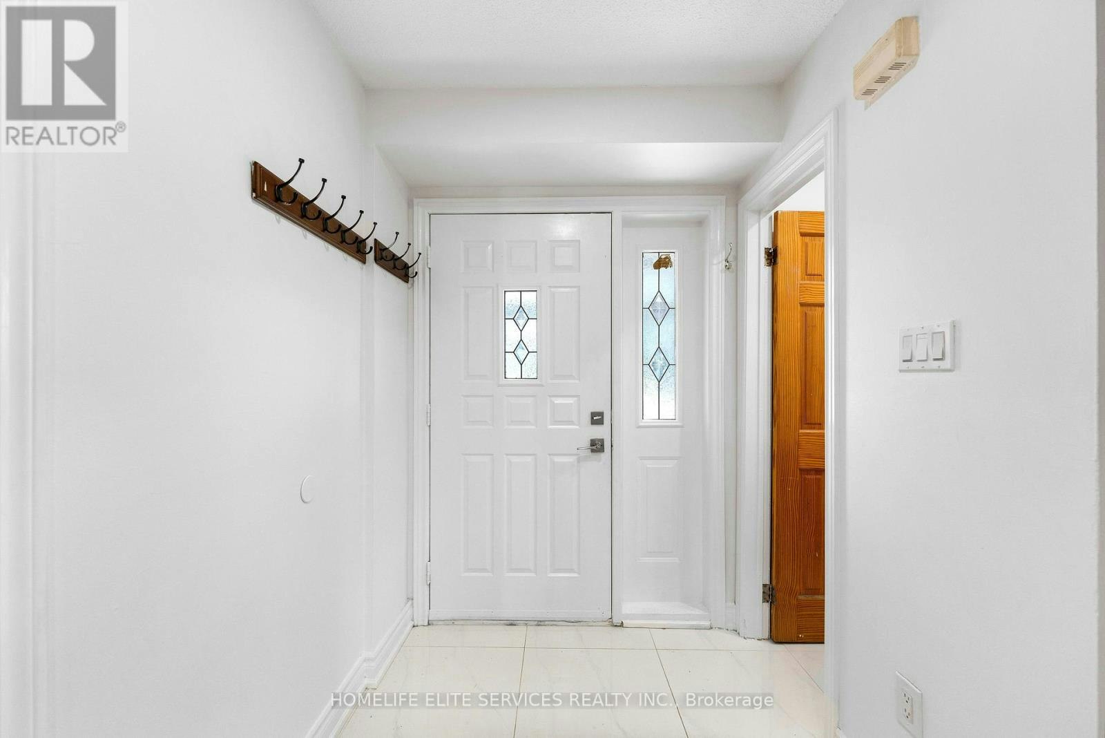 44 Greenhedges Court, Toronto, ON, M1B 1T2 - 9