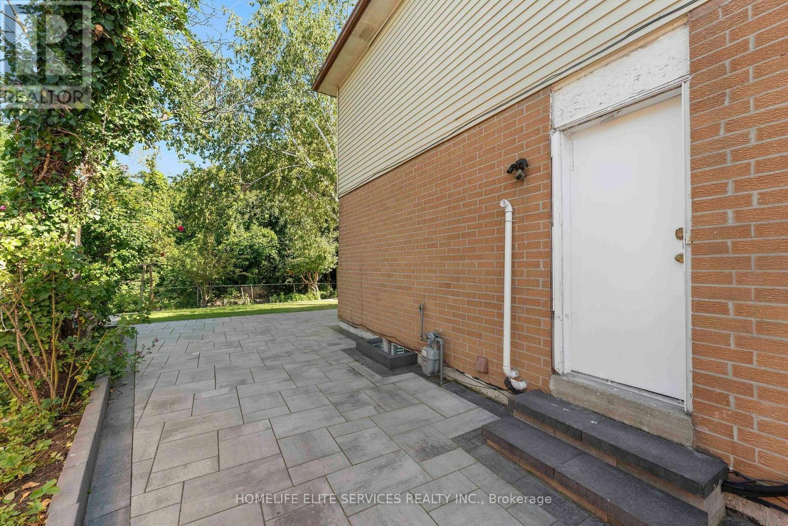 44 Greenhedges Court, Toronto, ON, M1B 1T2 - 44