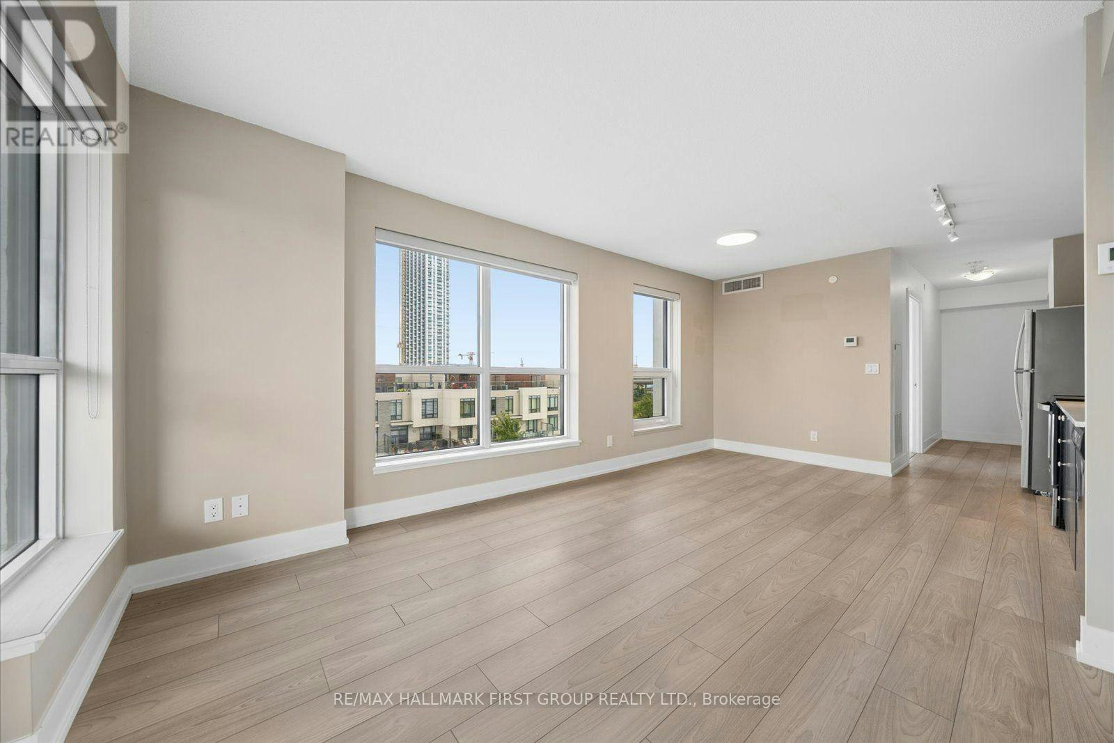 409-1255 Bayly Street, Pickering, ON, L1W 0C3 - 6