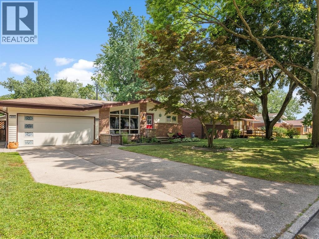 3694 Askin, Windsor, ON, N9E 3J9