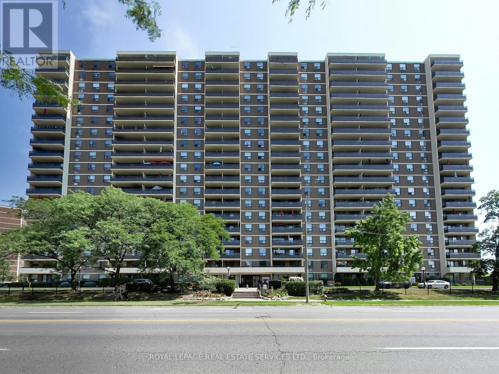 702-511 The West Mall Road, Toronto, ON, M9C 1G5