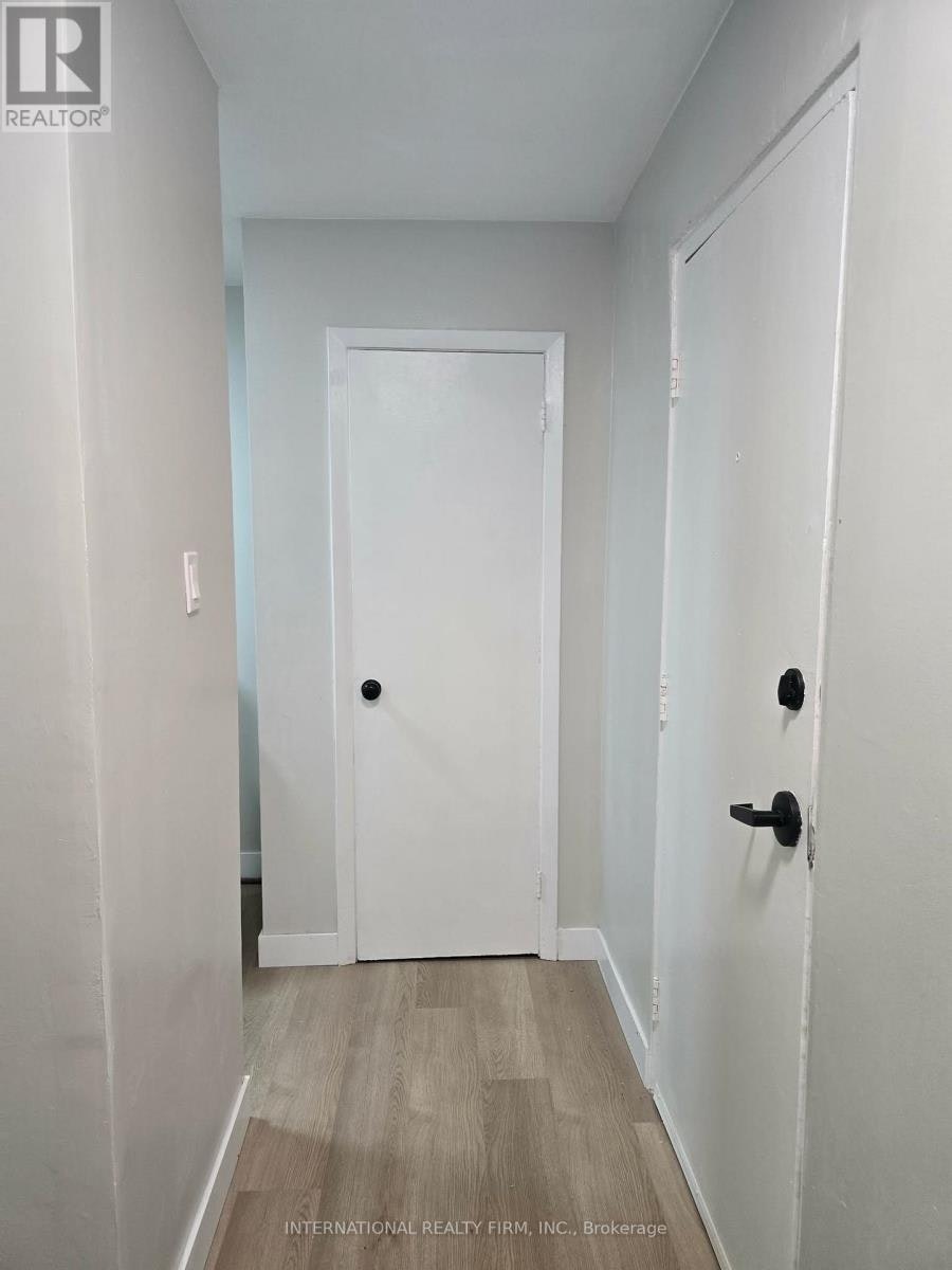 77 East Street E, St. Thomas, ON, N5P 2R4 - 8