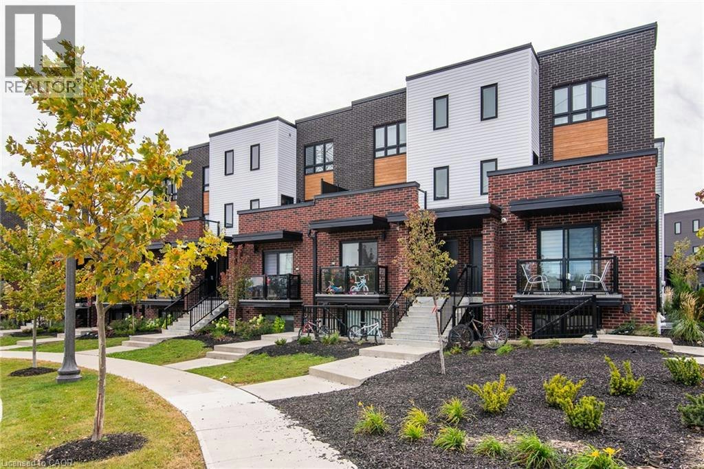 243 Chapel Hill Drive, Kitchener, ON, N2R 1N3