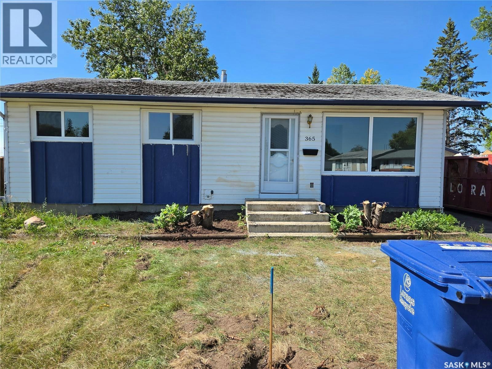365 3rd Ave Crescent, Battleford, SK, S0M 0E0