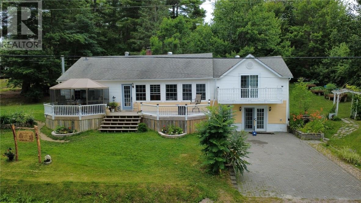 592 Dry Pine Bay Road, French River, ON, P0M 1A0