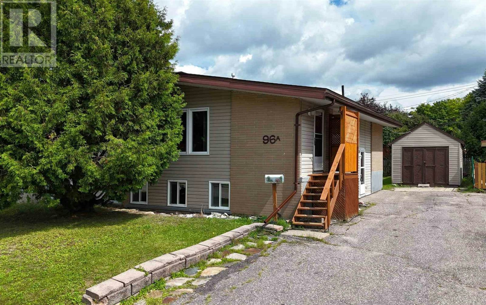 96A Axmith Avenue, Elliot Lake, ON, P5A 1B8